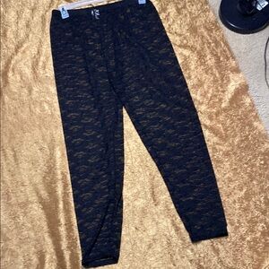 Elegant Black Lace Women's Lace leggings size L